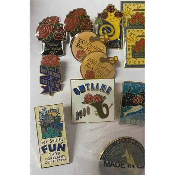 Lot 37 ~ 1989 To 2007 Portland Rose Festival Oregon Vintage Pins - Picture 9 of 12